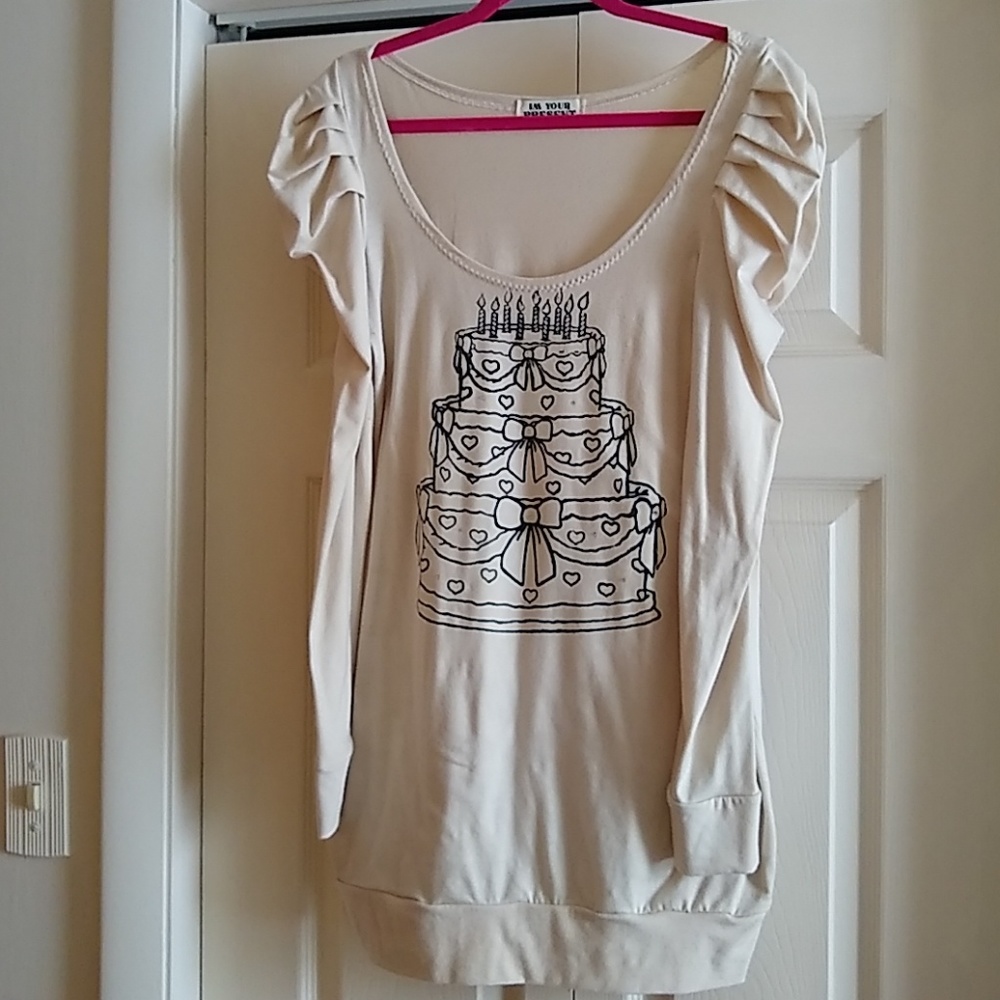 i'm your present long sleeve birthday cake mini